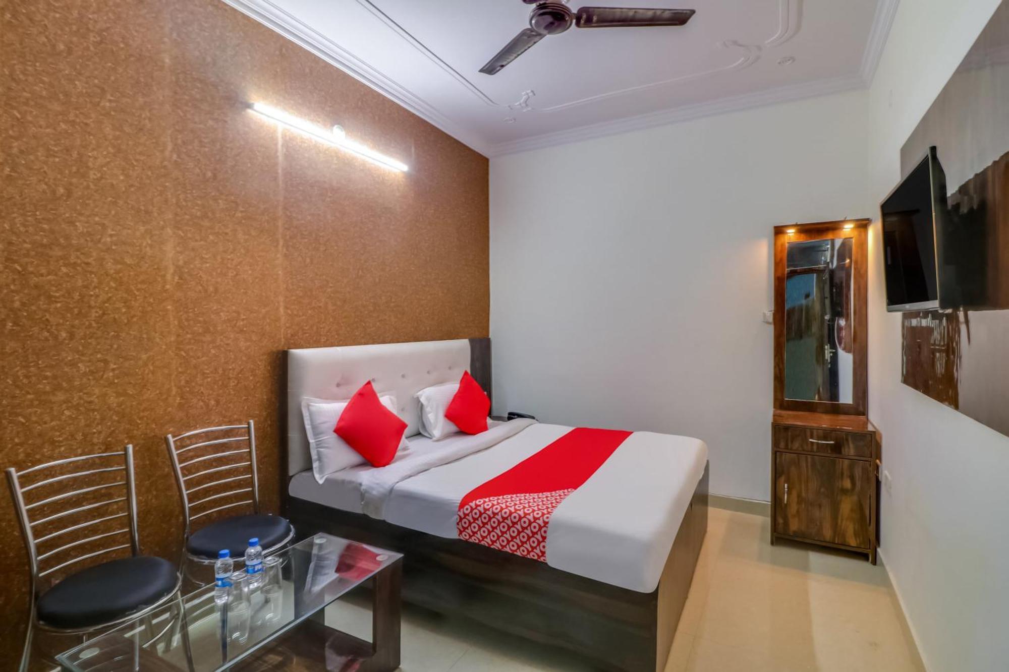 Hotel O Rodstar Chinhat Ngoại thất bức ảnh
