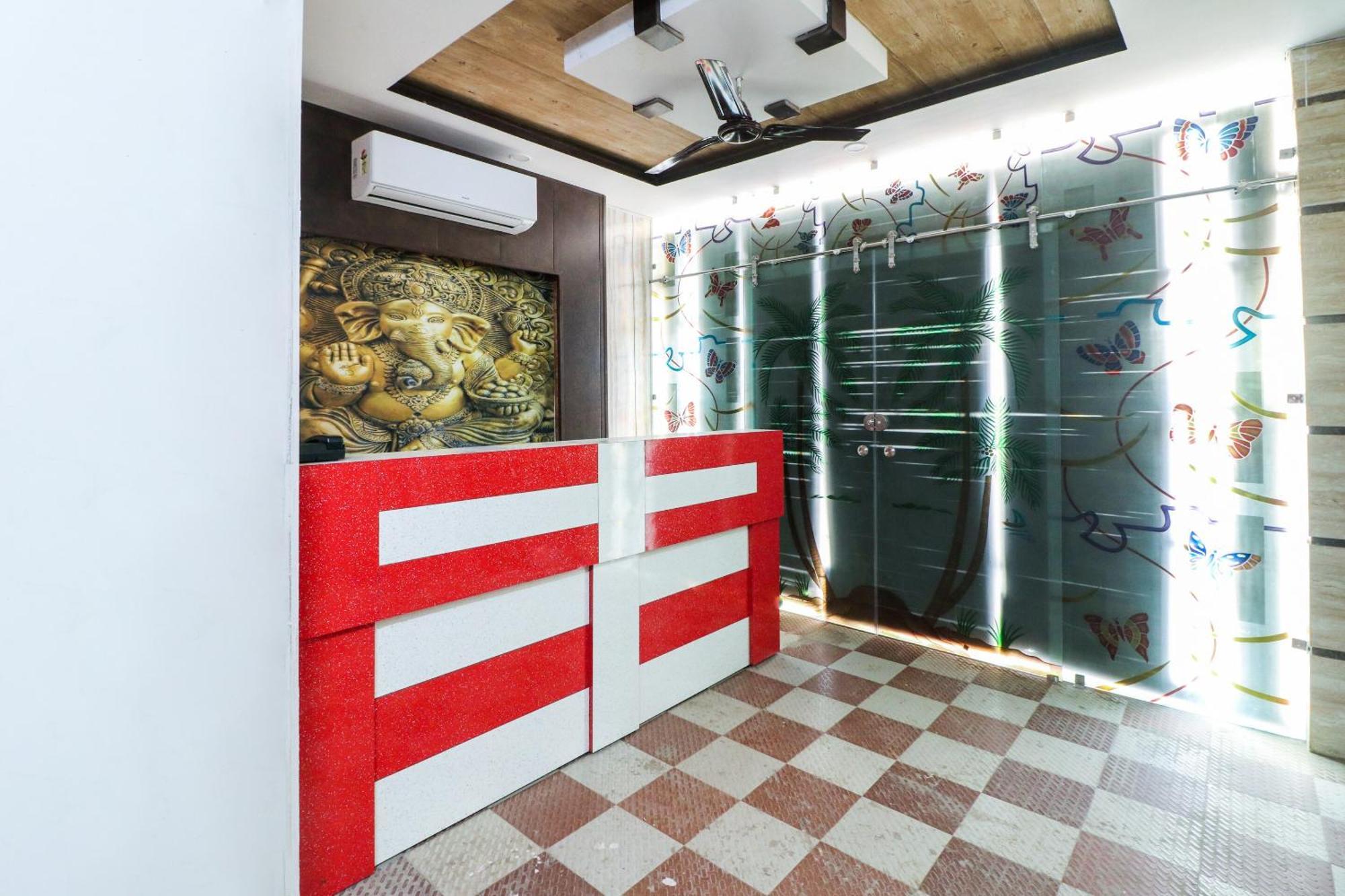 Hotel O Rodstar Chinhat Ngoại thất bức ảnh