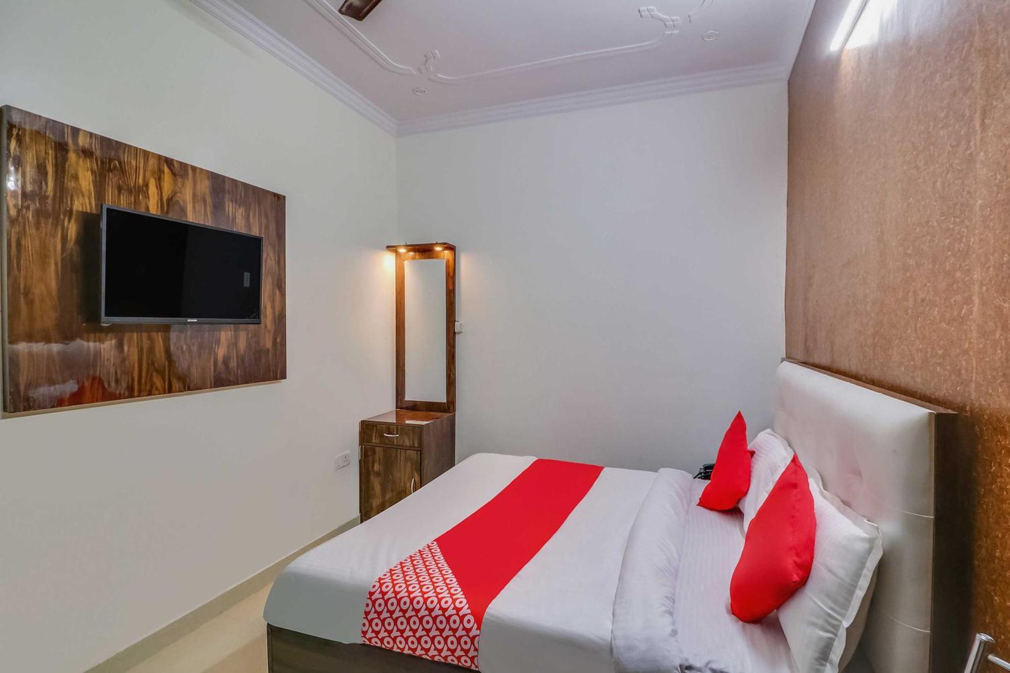 Hotel O Rodstar Chinhat Ngoại thất bức ảnh